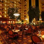 Embassy Suites By Hilton Hampton Convention Center 
