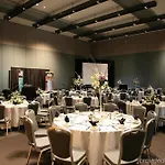 Embassy Suites By Hilton Hampton Convention Center 