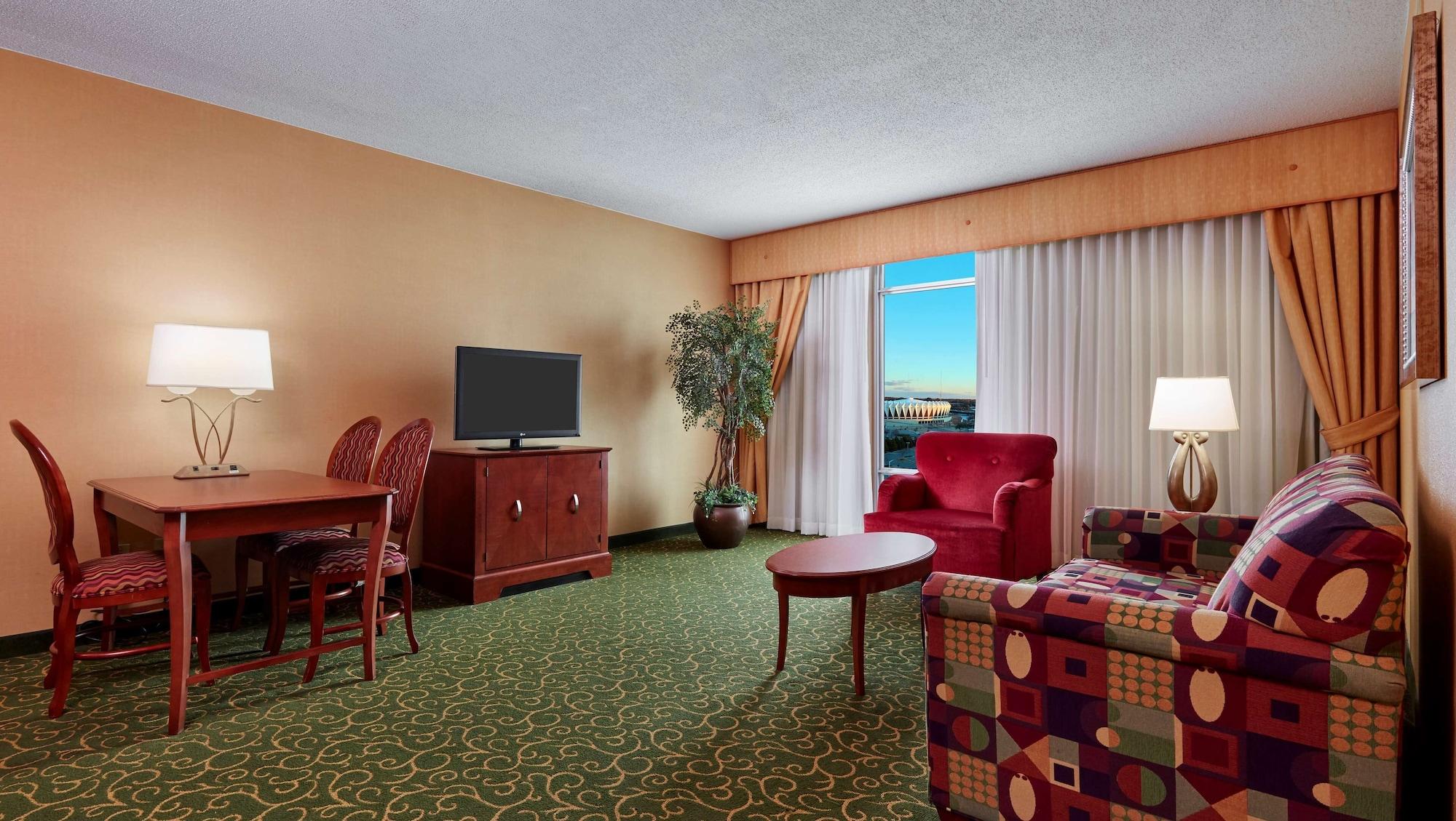 Embassy By Hilton Convention Center Hotel 4*