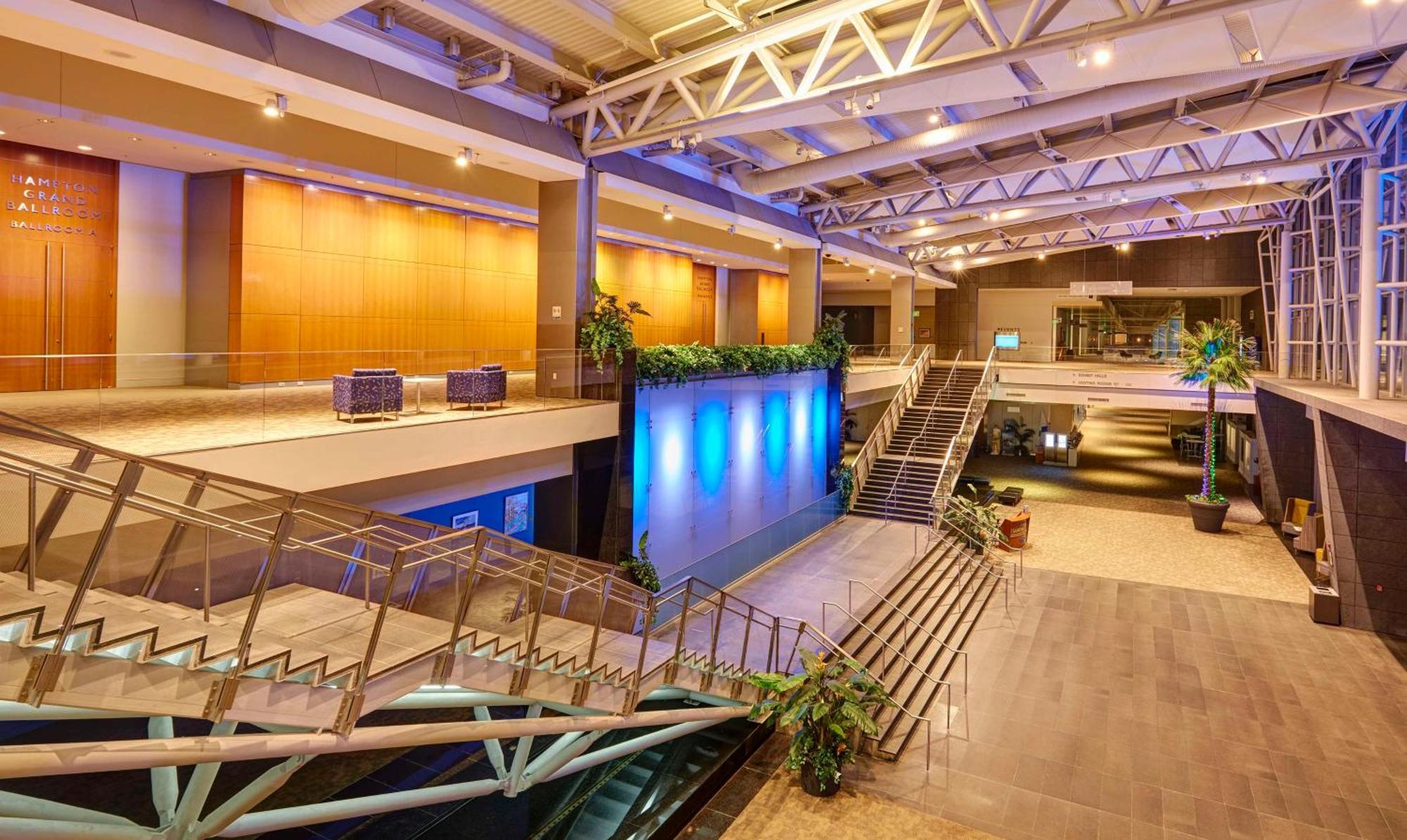 Embassy By Hilton Convention Center Hotel Hampton