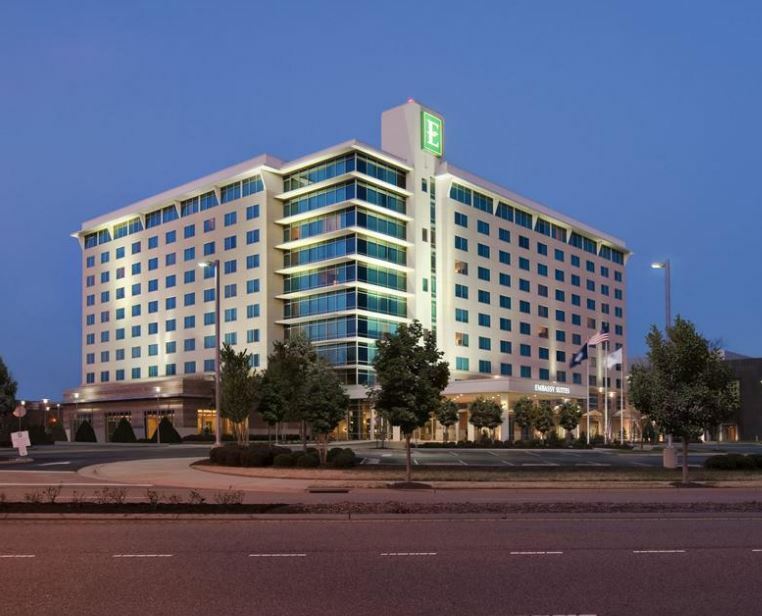 Hotel Embassy By Hilton Convention Center Hampton